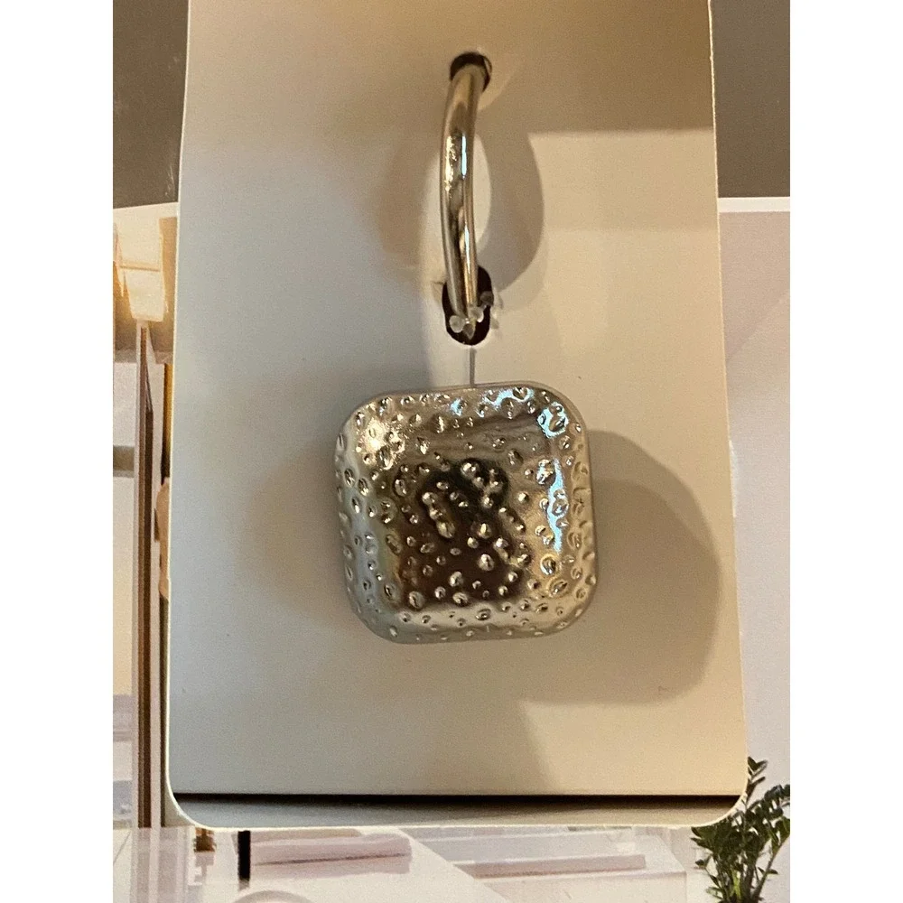 Villa Decor Hammered Silver Square Shower Curtain Hooks Set of 12 SH010BN